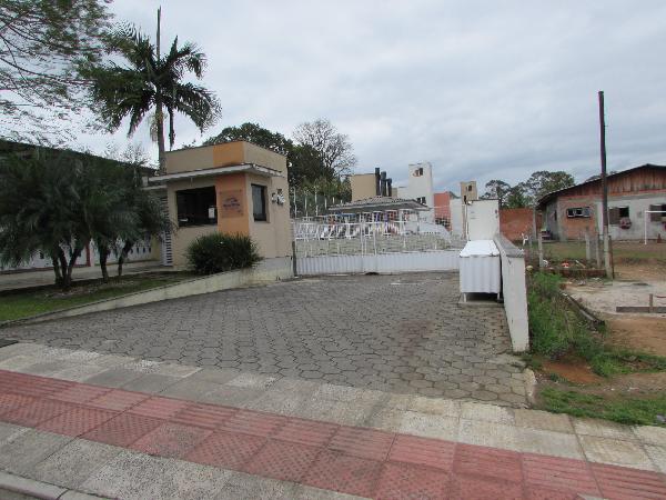 Vende-se em Criciuma-SC  apto, 60.61 de área total, 52.01 de área privativa,  2_qto(s), WC, 1_sala(s), cozinha.