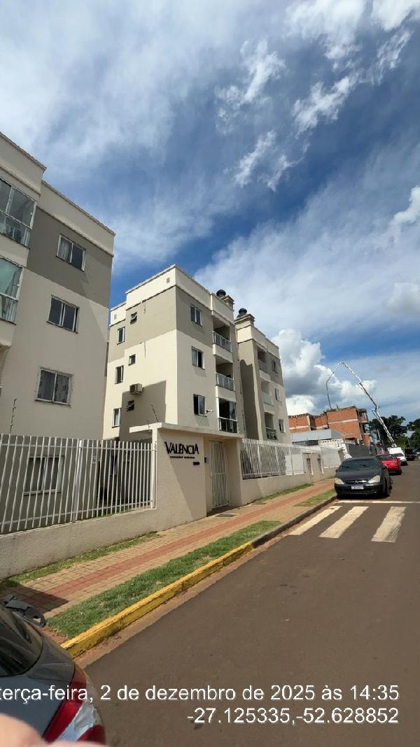 Vende-se em Chapeco-SC  apto, 67.62 de área total, 47.55 de área privativa,  2_qto(s), WC, 1_sala(s), cozinha, 1_vaga(s) de garagem.