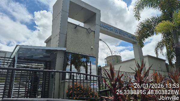 Vende-se em Joinville-SC  apto, 76.72 de área total, 39.30 de área privativa,  2_qto(s), WC, 1_sala(s), cozinha, 1_vaga(s) de garagem.