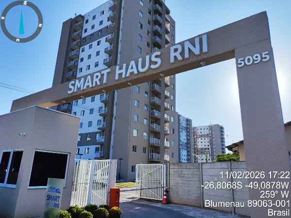 Vende-se em Blumenau-SC  apto, 61.84 de área total, 45.02 de área privativa,  2_qto(s), WC, 1_sala(s), cozinha, 1_vaga(s) de garagem.