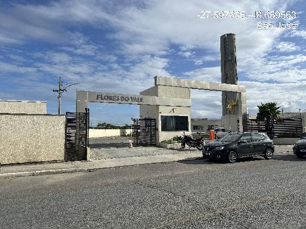 Vende-se em Sao Jose-SC  apto, 76.62 de área total, 40.28 de área privativa,  2_qto(s), 1_vaga(s) de garagem.