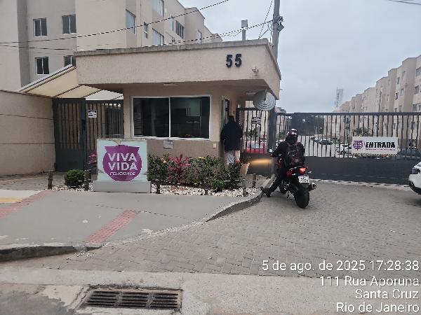 Vende-se em Rio De Janeiro-RJ  apto, 82.51 de área total, 41.27 de área privativa,  2_qto(s), a.serv, WC, 1_sala(s), cozinha.