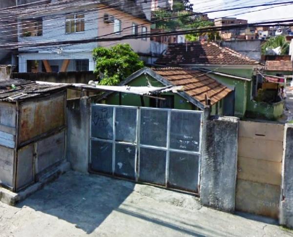 Vende-se em Rio De Janeiro-RJ  Casa, 50.00 de área total, 50.00 de área privativa, 70.52 de área do terreno,  2_qto(s), WC, 1_sala(s), cozinha.