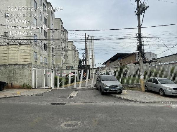 Vende-se em Rio De Janeiro-RJ  apto, 43.80 de área total, 43.80 de área privativa,  2_qto(s), WC, 1_sala(s), cozinha.