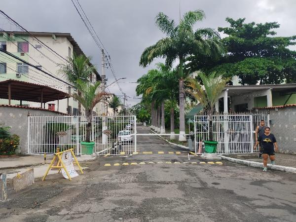 Vende-se em Rio De Janeiro-RJ  apto, 47.00 de área total, 47.00 de área privativa,  2_qto(s), a.serv, WC, 1_sala(s), cozinha.