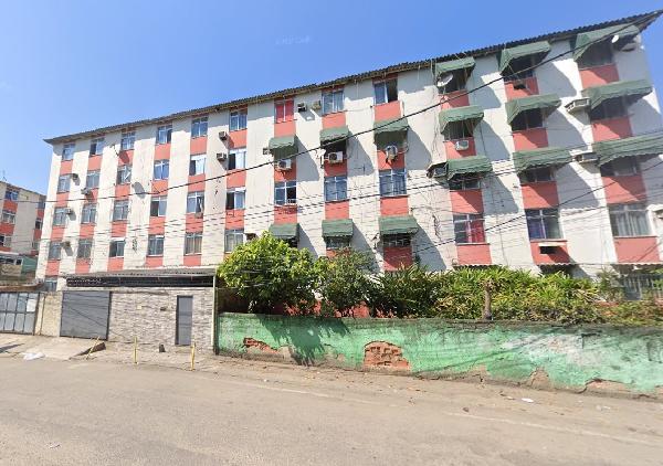 Vende-se em Rio De Janeiro-RJ  apto, 39.00 de área total, 39.00 de área privativa,  2_qto(s), a.serv, WC, 1_sala(s), cozinha.
