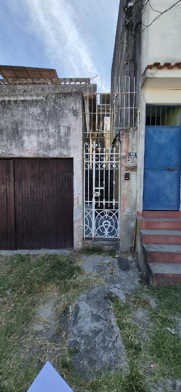 Vende-se em Rio De Janeiro-RJ  apto, 36.00 de área total, 36.00 de área privativa,  1_qto(s), a.serv, WC, 1_sala(s), cozinha.