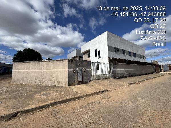 Vende-se em Luziania-GO  apto, 56.60 de área total, 54.32 de área privativa,  2_qto(s), a.serv, WC, 1_sala(s), cozinha, 1_vaga(s) de garagem.