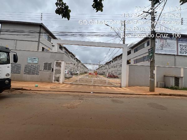 Vende-se em Cidade Ocidental-GO  apto, 82.24 de área total, 44.77 de área privativa,  2_qto(s), a.serv, WC, 1_sala(s), cozinha, 1_vaga(s) de garagem.