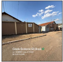 Vende-se em Cidade Ocidental-GO  Casa, 58.35 de área privativa, 4170.00 de área do terreno,  2_qto(s), varanda, WC, 1_sala(s), cozinha, 1_vaga(s) de garagem.