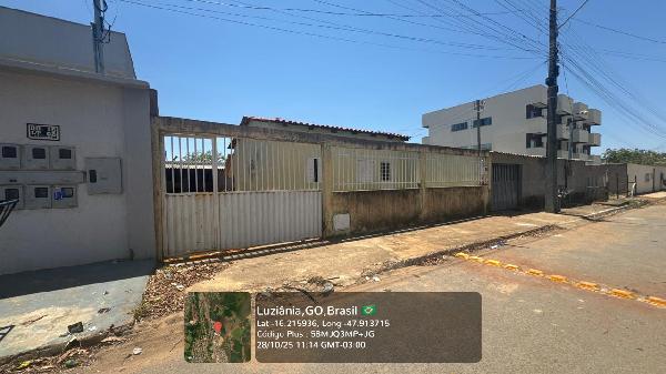 Vende-se em Luziania-GO  Casa, 64.97 de área total, 64.97 de área privativa, 300.00 de área do terreno,  2_qto(s), a.serv, WC, 1_sala(s), cozinha, 1_vaga(s) de garagem.