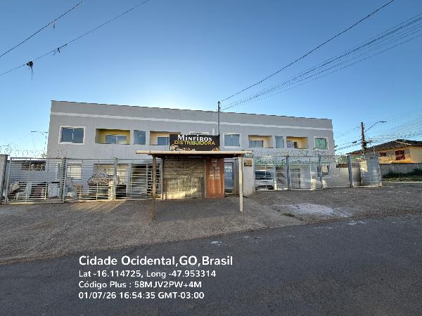 Vende-se em Cidade Ocidental-GO  apto, 71.02 de área total, 50.06 de área privativa,  2_qto(s), a.serv, WC, 1_sala(s), cozinha, 1_vaga(s) de garagem.
