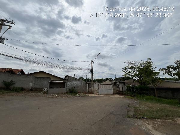 Vende-se em Cidade Ocidental-GO  Casa, 91.84 de área total, 54.05 de área privativa, 150.23 de área do terreno,  2_qto(s), a.serv, WC, 1_sala(s), cozinha, 1_vaga(s) de garagem.