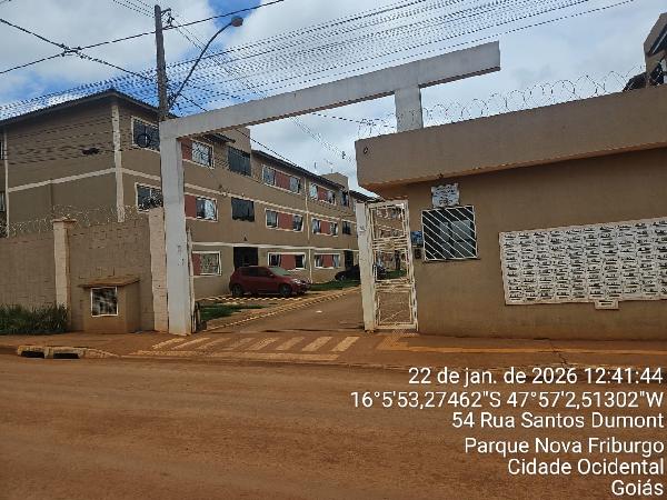 Vende-se em Cidade Ocidental-GO  apto, 81.49 de área total, 44.77 de área privativa,  2_qto(s), a.serv, WC, 1_sala(s), cozinha, 1_vaga(s) de garagem.