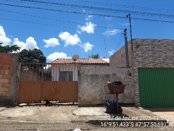 Vende-se em Luziania-GO  Casa, 57.10 de área total, 57.10 de área privativa, 180.00 de área do terreno,  2_qto(s), a.serv, WC, 1_sala(s), cozinha, 1_vaga(s) de garagem.