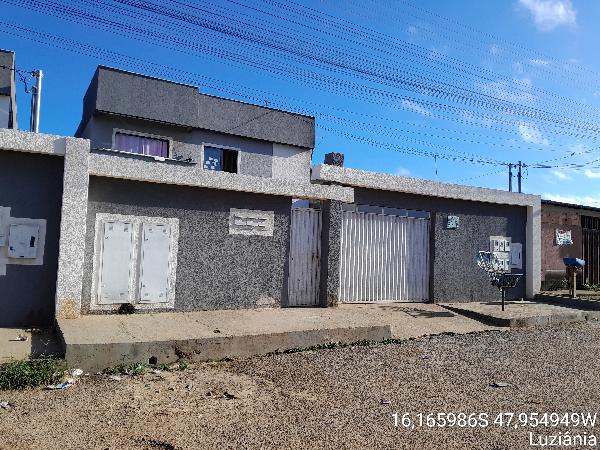 Vende-se em Luziania-GO  apto, 67.70 de área total, 56.90 de área privativa,  2_qto(s), a.serv, WC, 1_sala(s), cozinha, 1_vaga(s) de garagem.