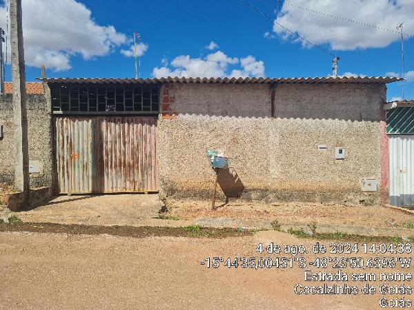 Vende-se em Cocalzinho De Goias-GO  Casa, 86.12 de área total, 51.12 de área privativa, 180.00 de área do terreno,  2_qto(s), a.serv, WC, 1_sala(s), cozinha, 1_vaga(s) de garagem.