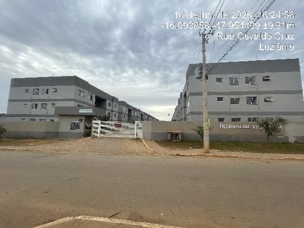 Vende-se em Cidade Ocidental-GO  apto, 82.66 de área total, 43.04 de área privativa,  2_qto(s), WC, 1_sala(s), cozinha, 1_vaga(s) de garagem.