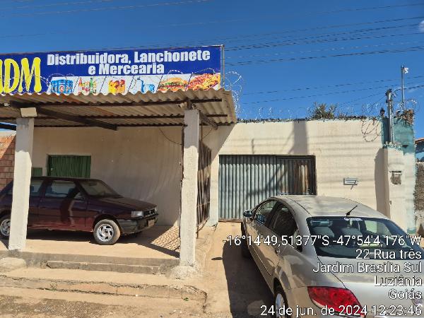 Vende-se em Luziania-GO  Casa, 50.43 de área privativa, 300.00 de área do terreno,  2_qto(s), a.serv, WC, 1_sala(s), cozinha.