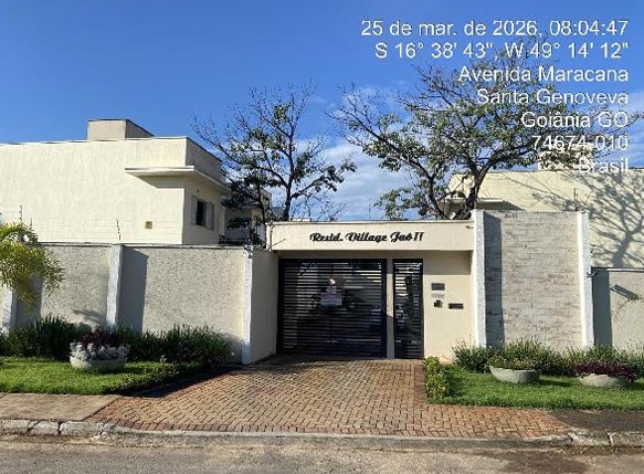 Vende-se em Goiania-GO  Casa, 132.78 de área privativa, 250.81 de área do terreno,  4_qto(s), a.serv, WC, 1_sala(s), 1 lavabo(s), cozinha, 2_vaga(s) de garagem.