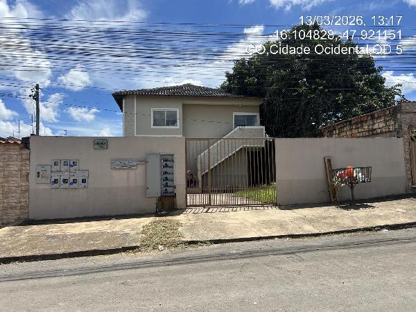 Vende-se em Cidade Ocidental-GO  apto, 78.72 de área total, 51.94 de área privativa,  2_qto(s), a.serv, 1_sala(s), cozinha, 1_vaga(s) de garagem.