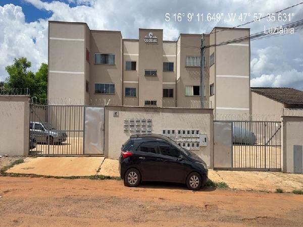 Vende-se em Luziania-GO  apto, 76.86 de área total, 59.48 de área privativa,  2_qto(s), a.serv, WC, 1_sala(s), cozinha, 1_vaga(s) de garagem.