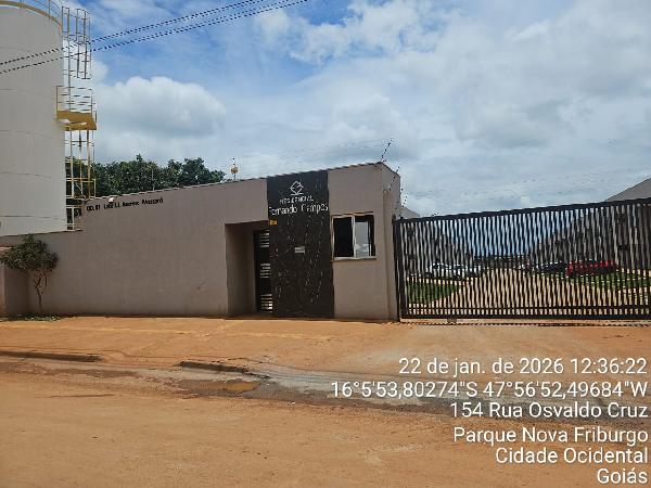 Vende-se em Cidade Ocidental-GO  apto, 102.96 de área total, 53.54 de área privativa,  2_qto(s), a.serv, WC, 1_sala(s), cozinha, 1_vaga(s) de garagem.