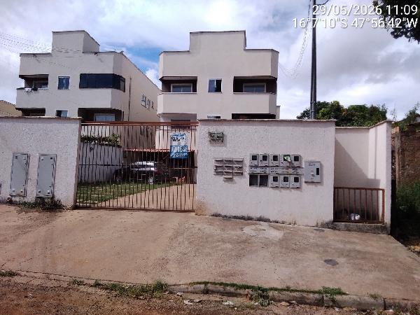 Vende-se em Cidade Ocidental-GO  apto, 88.73 de área total, 54.55 de área privativa,  2_qto(s), varanda, a.serv, WC, 1_sala(s), cozinha, 1_vaga(s) de garagem.