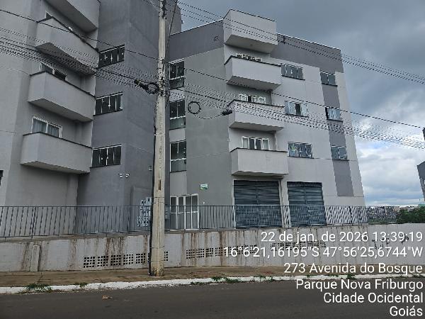 Vende-se em Cidade Ocidental-GO  apto, 102.43 de área total, 58.55 de área privativa,  2_qto(s), a.serv, WC, 1_sala(s), cozinha, 1_vaga(s) de garagem.