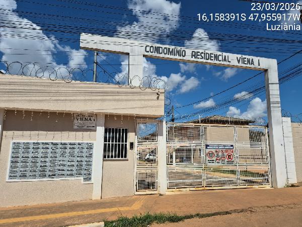 Vende-se em Luziania-GO  apto, 58.57 de área total, 44.23 de área privativa,  2_qto(s), WC, 1_sala(s), cozinha, 1_vaga(s) de garagem.