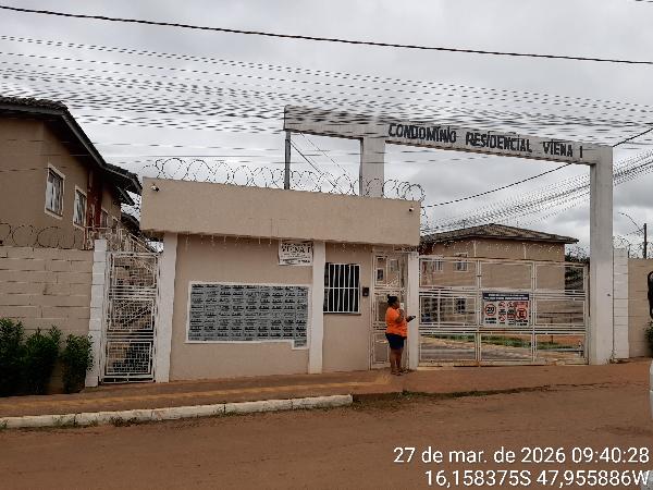 Vende-se em Luziania-GO  apto, 48.07 de área total, 44.23 de área privativa,  2_qto(s), a.serv, WC, 1_sala(s), cozinha, 1_vaga(s) de garagem.