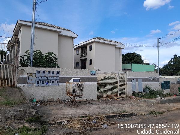 Vende-se em Cidade Ocidental-GO  apto, 79.04 de área total, 41.91 de área privativa,  2_qto(s), a.serv, WC, 1_sala(s), cozinha, 1_vaga(s) de garagem.