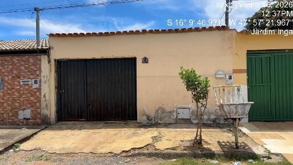 Vende-se em Luziania-GO  Casa, 68.49 de área total, 68.49 de área privativa, 176.00 de área do terreno,  2_qto(s), varanda, a.serv, WC, 1_sala(s), cozinha, 1_vaga(s) de garagem.