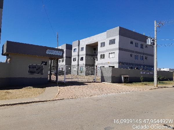 Vende-se em Cidade Ocidental-GO  apto, 84.76 de área total, 43.04 de área privativa,  2_qto(s), a.serv, WC, 1_sala(s), cozinha, 1_vaga(s) de garagem.