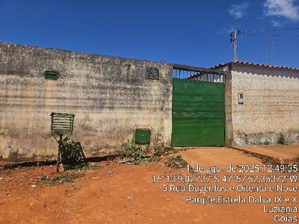 Vende-se em Luziania-GO  Casa, 52.18 de área total, 52.18 de área privativa, 115.83 de área do terreno,  2_qto(s), WC, 1_sala(s), cozinha.