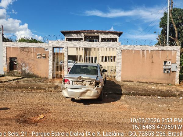 Vende-se em Luziania-GO  apto, 67.38 de área total, 61.71 de área privativa,  2_qto(s), a.serv, WC, 1_sala(s), cozinha.
