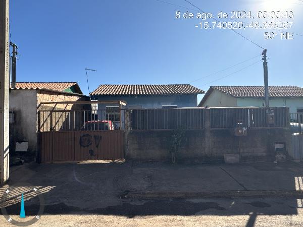 Vende-se em Cocalzinho De Goias-GO  Casa, 51.50 de área total, 51.50 de área privativa, 183.59 de área do terreno,  2_qto(s), WC, 1_sala(s), cozinha.