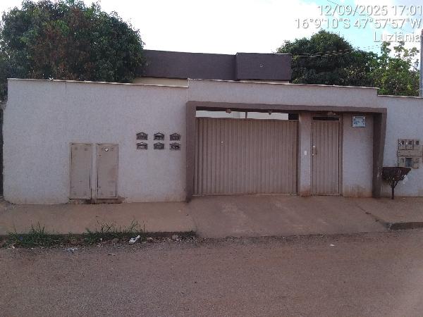 Vende-se em Luziania-GO  apto, 74.10 de área total, 59.73 de área privativa,  2_qto(s), a.serv, WC, 1_sala(s), cozinha, 1_vaga(s) de garagem.