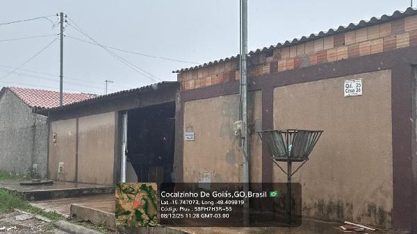 Vende-se em Cocalzinho De Goias-GO  Casa, 47.50 de área total, 47.50 de área privativa, 180.00 de área do terreno,  2_qto(s), WC, 1_sala(s), cozinha, 1_vaga(s) de garagem.