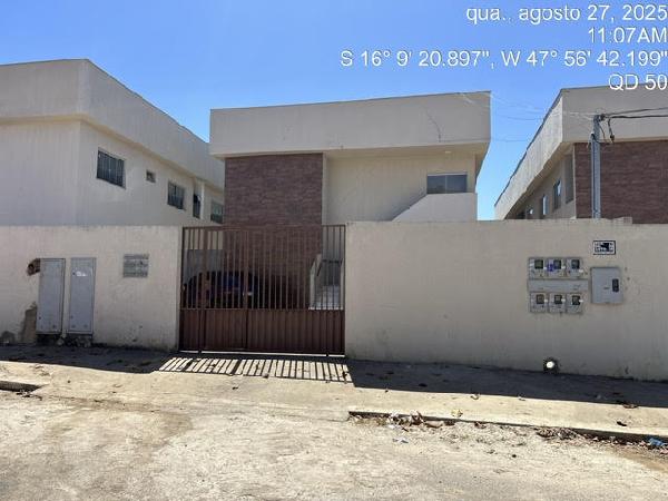 Vende-se em Luziania-GO  apto, 53.55 de área privativa,  2_qto(s), WC, 1_sala(s), cozinha, 1_vaga(s) de garagem.