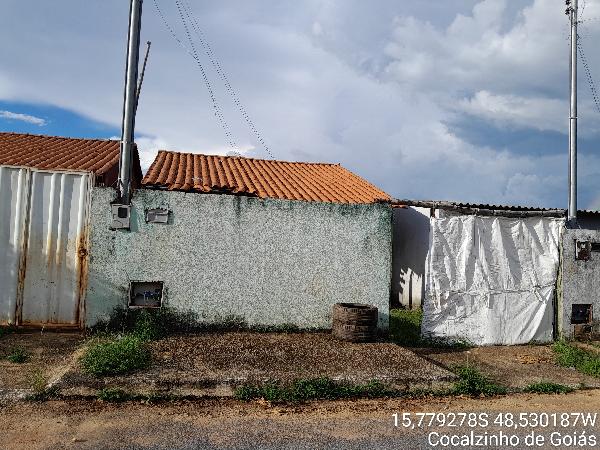 Vende-se em Cocalzinho De Goias-GO  Casa, 58.61 de área privativa, 138.67 de área do terreno,  2_qto(s), WC, 1_sala(s), cozinha.