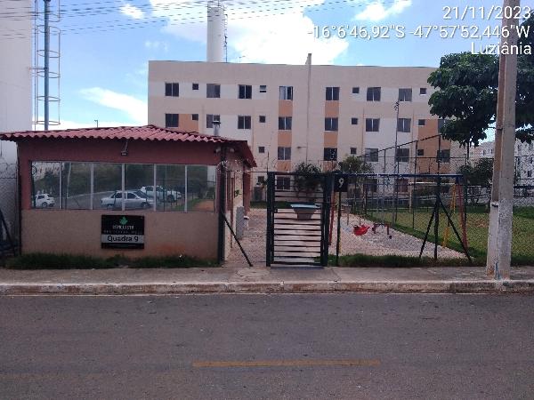 Vende-se em Luziania-GO  apto, 46.23 de área privativa,  2_qto(s), a.serv, WC, 1_sala(s), cozinha, 1_vaga(s) de garagem.