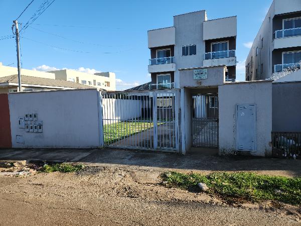 Vende-se em Cidade Ocidental-GO  apto, 98.60 de área total, 53.11 de área privativa,  2_qto(s), varanda, a.serv, WC, 1_sala(s), cozinha, 1_vaga(s) de garagem.