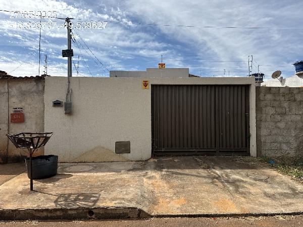 Vende-se em Guapo-GO  Casa, 74.99 de área total, 74.99 de área privativa, 180.00 de área do terreno,  2_qto(s), a.serv, WC, 1_sala(s), cozinha, 1_vaga(s) de garagem.