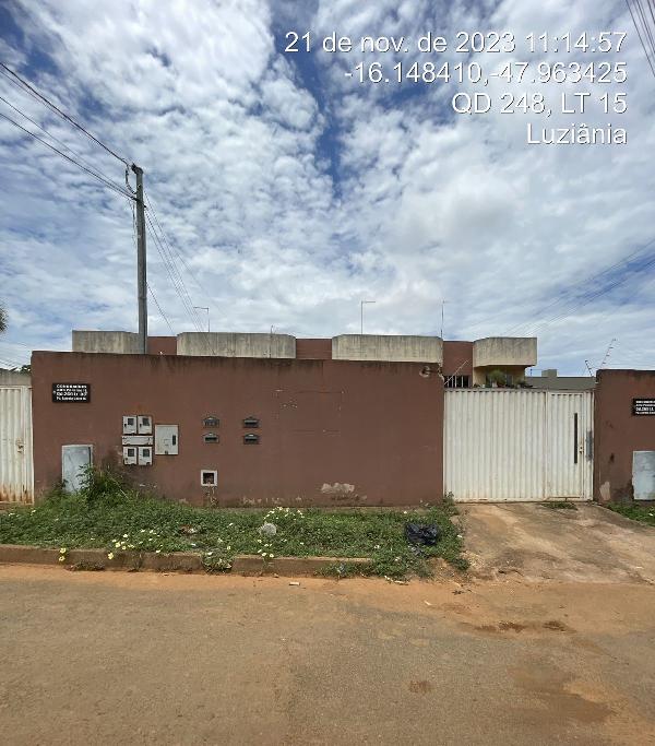 Vende-se em Luziania-GO  apto, 65.73 de área privativa,  2_qto(s), varanda, a.serv, WC, 1_sala(s), cozinha, 1_vaga(s) de garagem.
