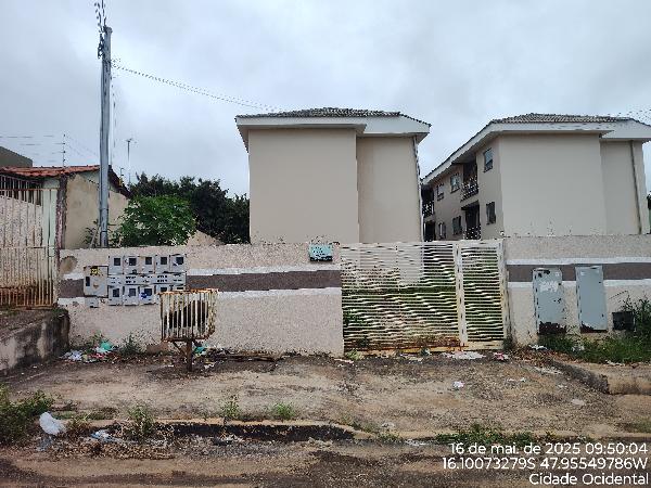 Vende-se em Cidade Ocidental-GO  apto, 79.04 de área total, 41.91 de área privativa,  2_qto(s), varanda, a.serv, WC, 1_sala(s), cozinha, 1_vaga(s) de garagem.