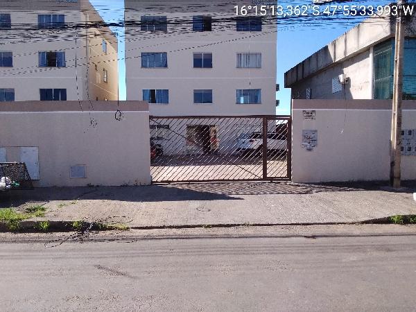 Vende-se em Luziania-GO  apto, 84.91 de área total, 64.98 de área privativa,  2_qto(s), a.serv, WC, 1_sala(s), cozinha, 1_vaga(s) de garagem.