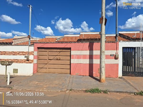 Vende-se em Goianira-GO  Casa, 92.56 de área total, 92.56 de área privativa, 202.35 de área do terreno,  3_qto(s), a.serv, WC, 1_sala(s), cozinha, 1_vaga(s) de garagem.