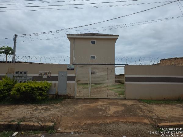 Vende-se em Cidade Ocidental-GO  apto, 92.81 de área total, 50.19 de área privativa,  2_qto(s), varanda, a.serv, WC, 1_sala(s), cozinha, 1_vaga(s) de garagem.