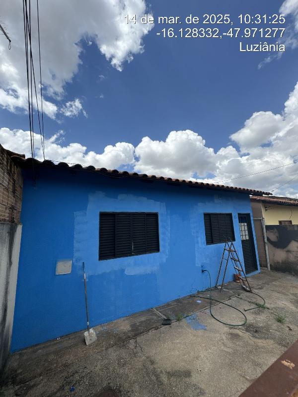 Vende-se em Luziania-GO  Casa, 48.05 de área total, 48.05 de área privativa, 98.87 de área do terreno,  2_qto(s), WC, 1_sala(s), cozinha, 1_vaga(s) de garagem.